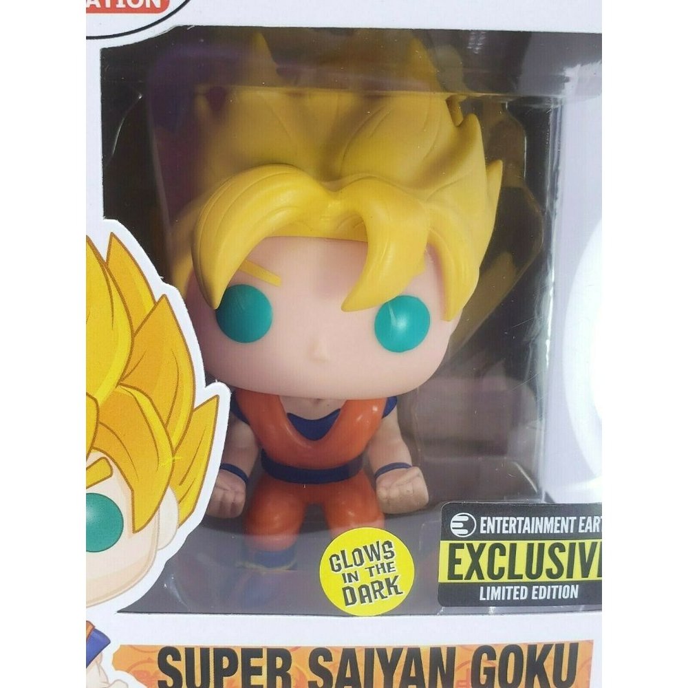 Funko 14 SUPER SAIYAN GOKU Glows in the Dark Dragon Ball Z EE Exclusive NEW